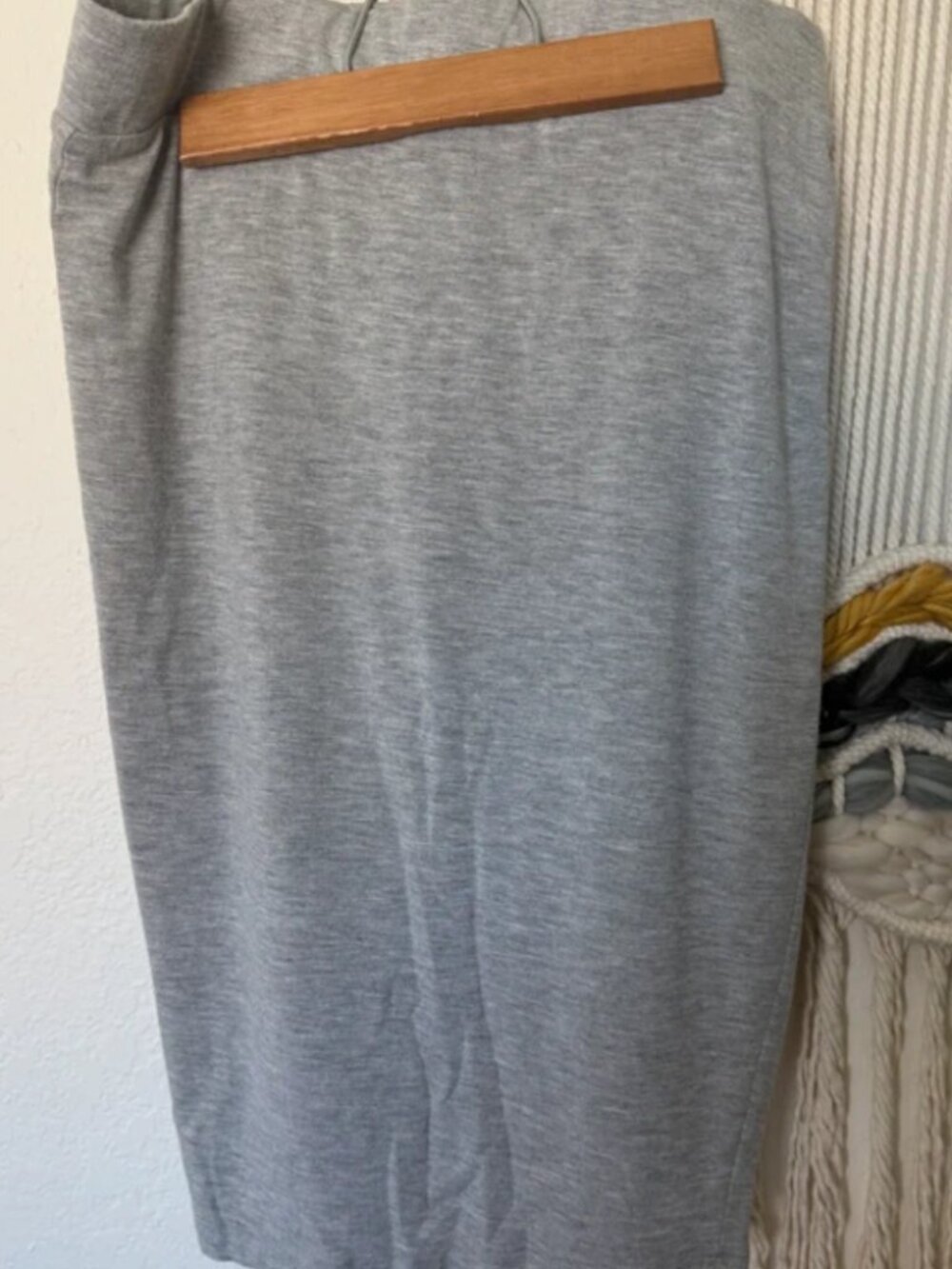 Gray Marine Layer skirt Sz M